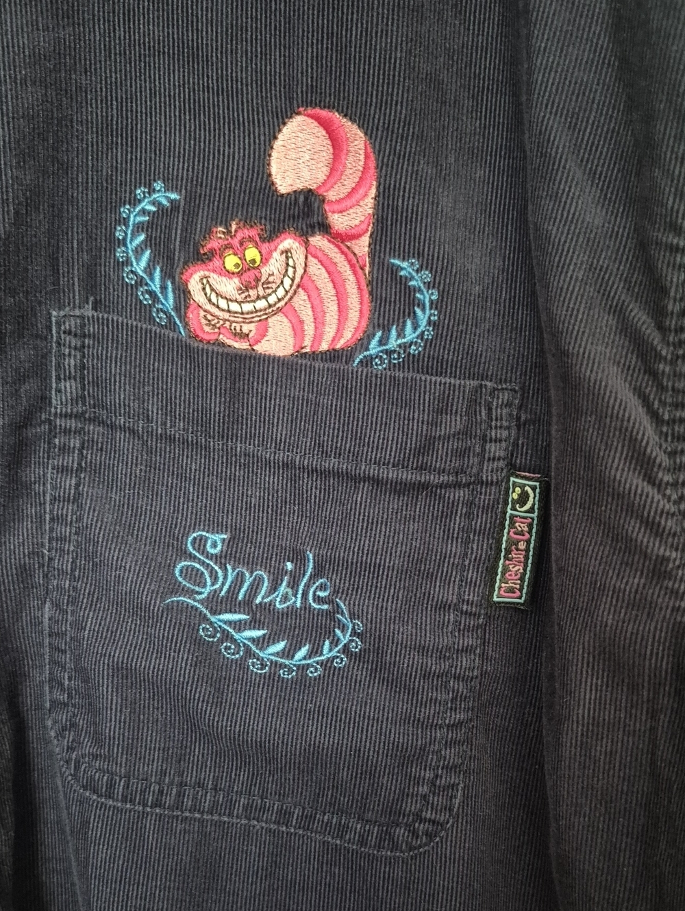 Vintage Disney Cheshire Cat Corduroy Button Down Shirt Large Embroidered - Picture 5 of 6